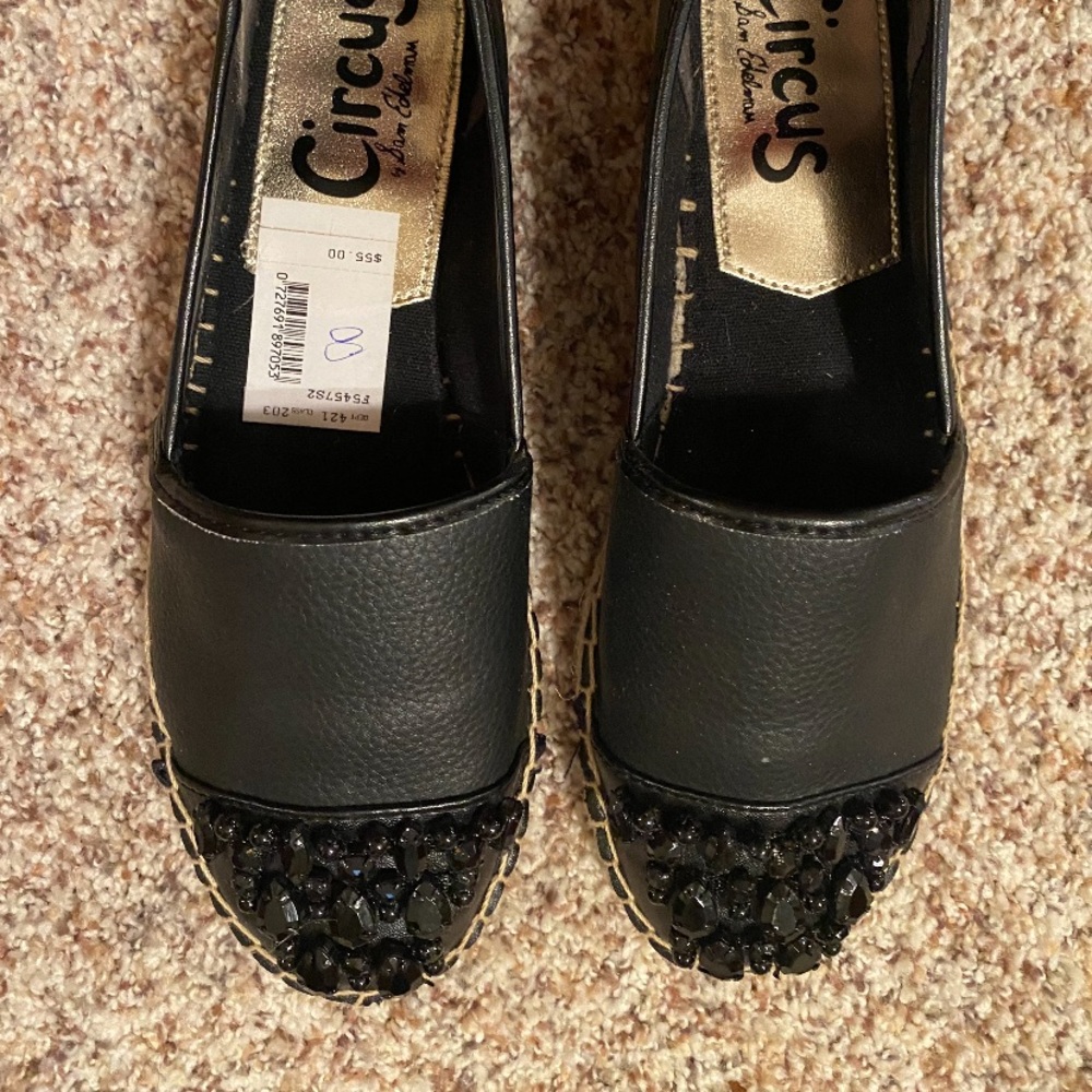 Circus flats